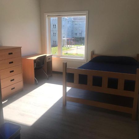 Unb Saint John Summer Hotel מראה חיצוני תמונה
