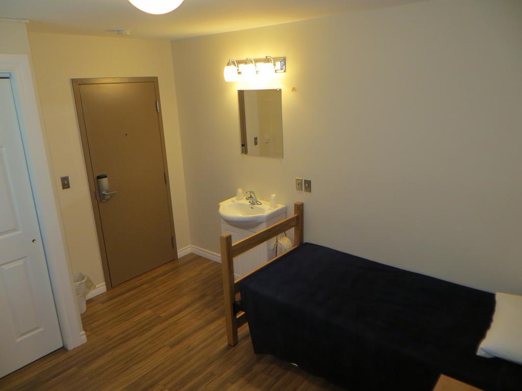 Unb Saint John Summer Hotel חדר תמונה
