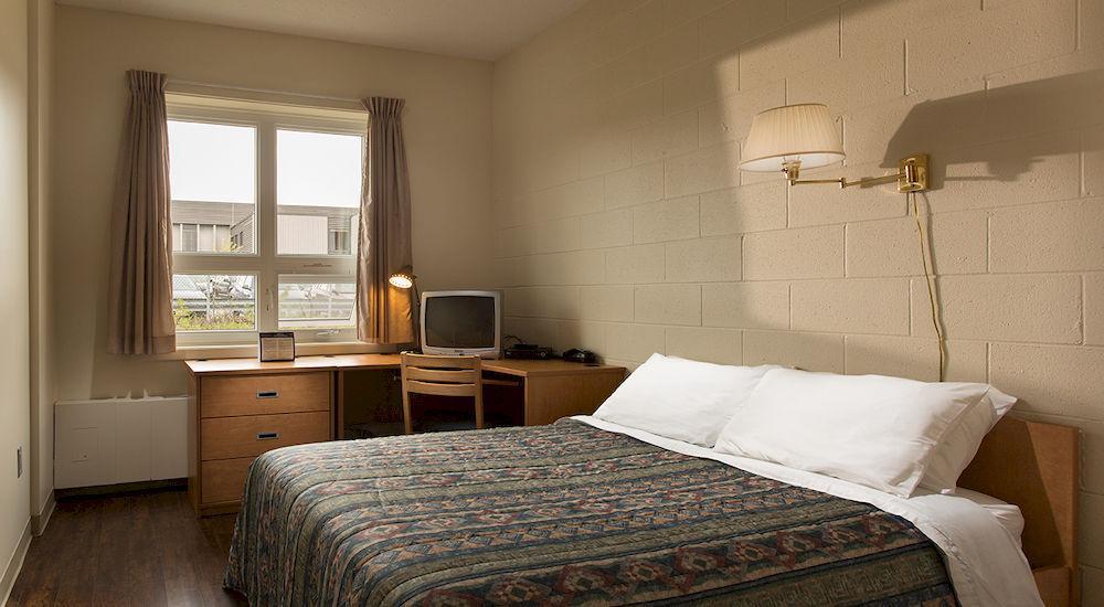 Unb Saint John Summer Hotel מראה חיצוני תמונה
